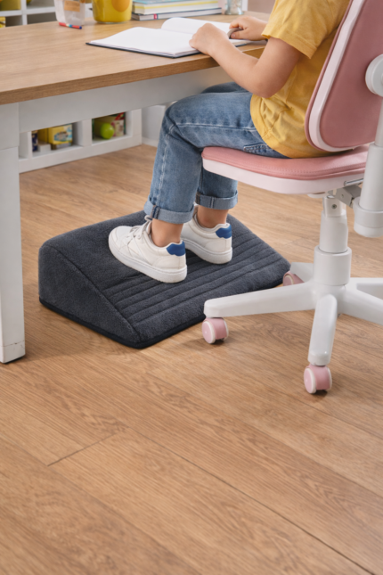 Çalışma Masası Altı Antrasit Ayak Rampası Ergonomik Masa Altı Ayak Koyma Standı 15cm Yükseklik